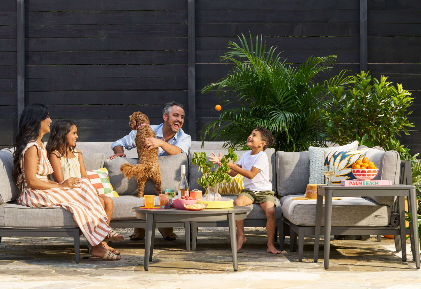 Aluminum Outdoor Coffee Table - Round